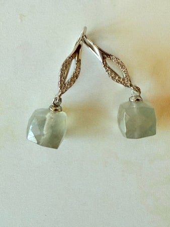 Earrings - Cercei din Labradorit Premium – Intuiție și Eleganță Magnetică