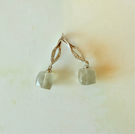 Cercei din Labradorit Premium – Intuiție și Eleganță Magnetică [1]