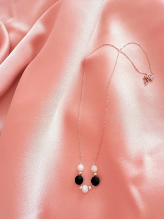 Colier din Onix Negru si Piatra lunii [1]