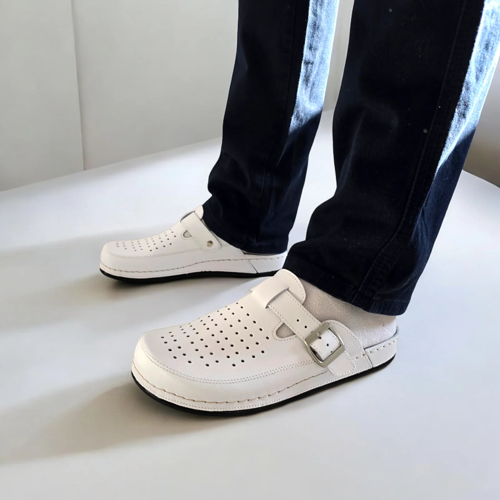 Анатомично сабо Doss 249 перфорирани [5]