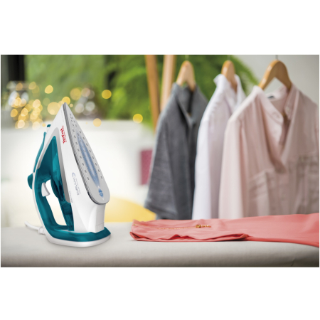 Fier de calcat Tefal EasyGliss Plus FV5718E0, 2500W, jet de abur 195 g/min, abur variabil 0-45 g/min, rezervor apa 270 ml, talpa Durilium AirGlide, functie calcare verticala, autosteam, antipicurare, [1]