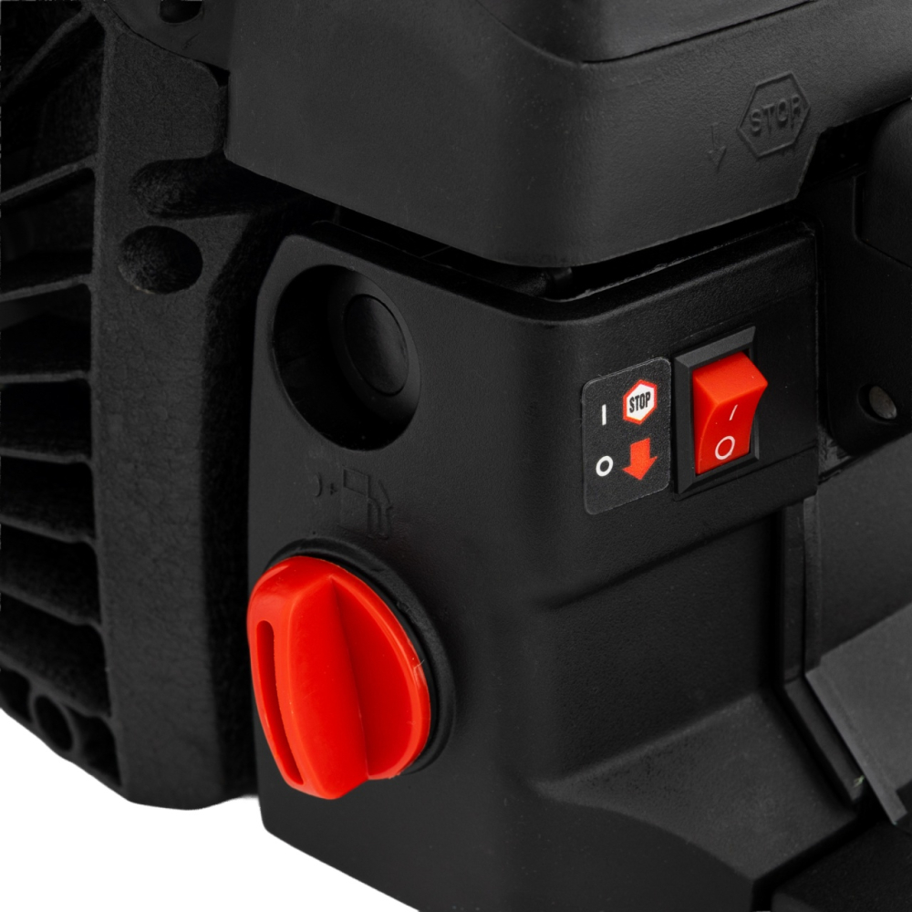 Drujbă pe benzină YAMAMOTO CS-4558 4.8 kW / 4 CP, 58 cm³, 3400 rot/min [11]