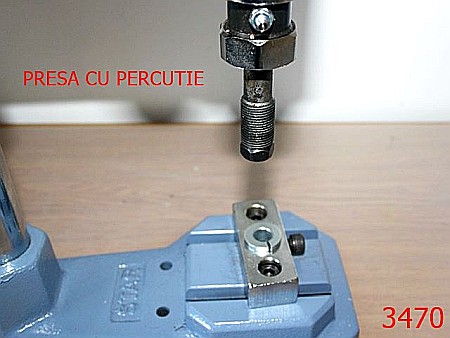3470/PRESA MANUALA CU PERCUTIE--------- [1]