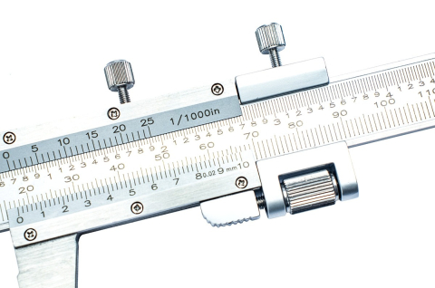 Subler mecanic cu reglaj fin Dasqua 0-300mm x 0,02mm, precizie +/−0,03mm [3]