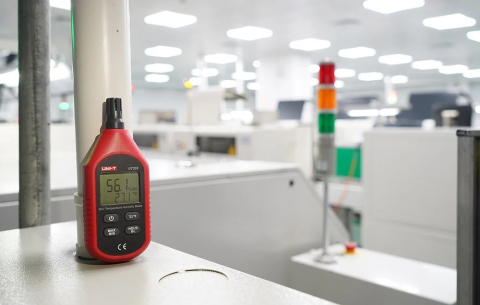 Termohigrometru digital portabil UNI-T UT333 -10°C ... +60°C cu senzor integrat, cu Certificat de Etalonare Metrologica [6]