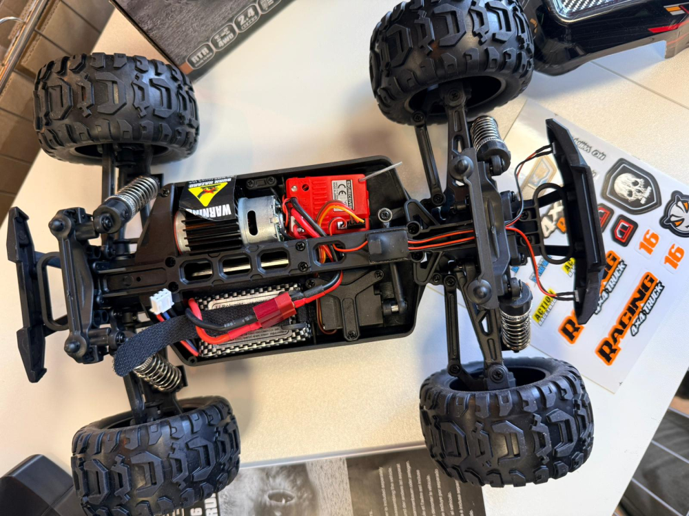 Mașină cu telecomandă HAIBOXING Monster Truck 1:16, 4WD, 36 km/h, Waterproof, All-Terrain [3]