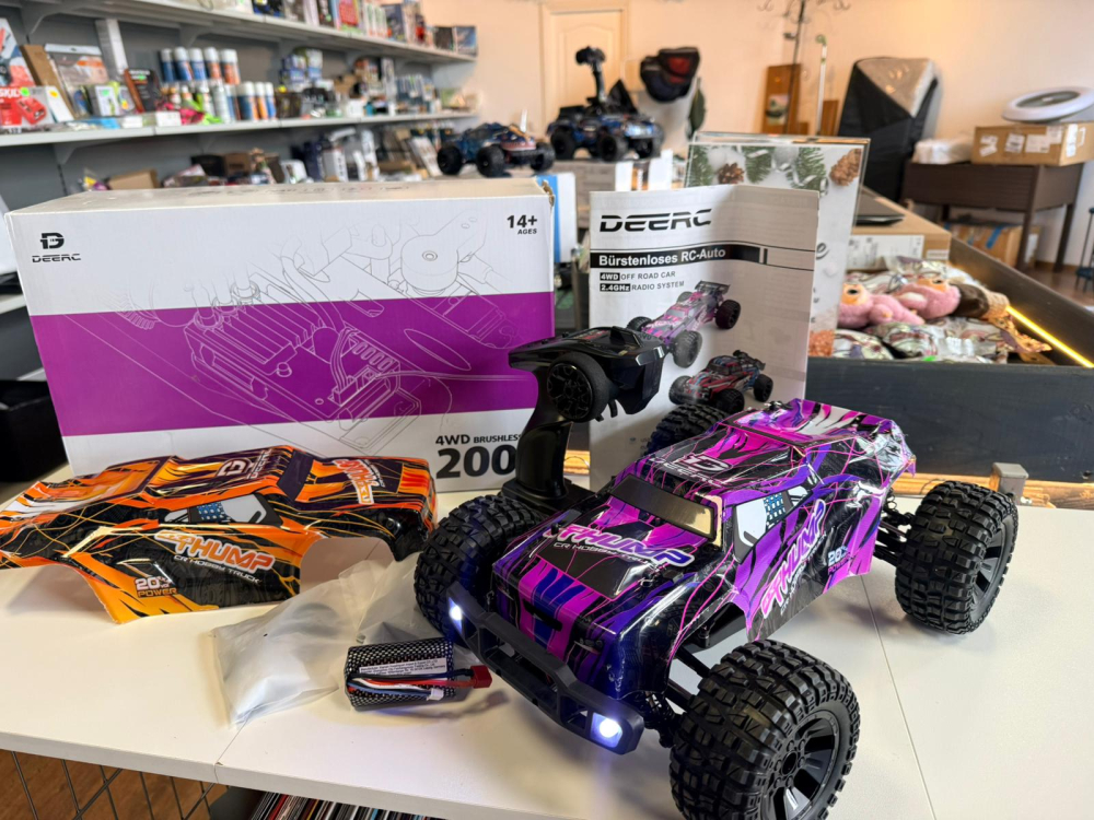 Mașină cu telecomandă DEERC 200E, 4WD, scara 1:10 [2]