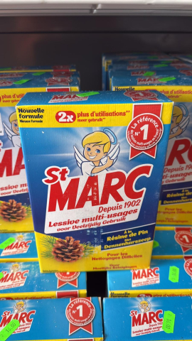 Detergent multifuncțional cu rășină de pin ST MARC 1,6 kg, pudră [1]