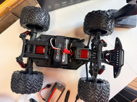 Mașină cu telecomandă off-road Monster Truck 4x4, scara 1:16, 40 km/h [4]