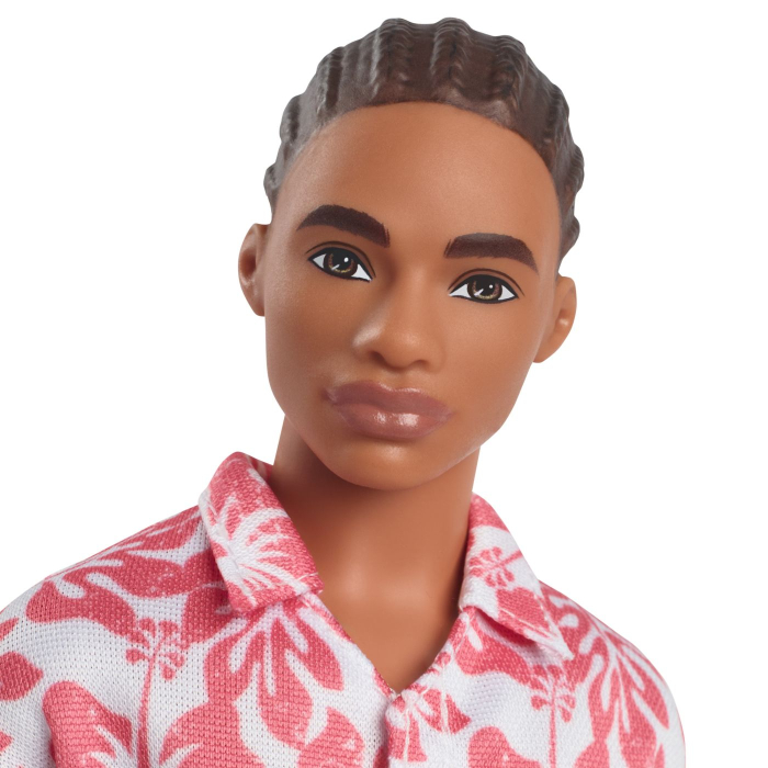 BARBIE PAPUSA BAIAT FASHIONISTAS IN SALOPETA STIL HAWAIAN SI SANDALE VERZI [6]