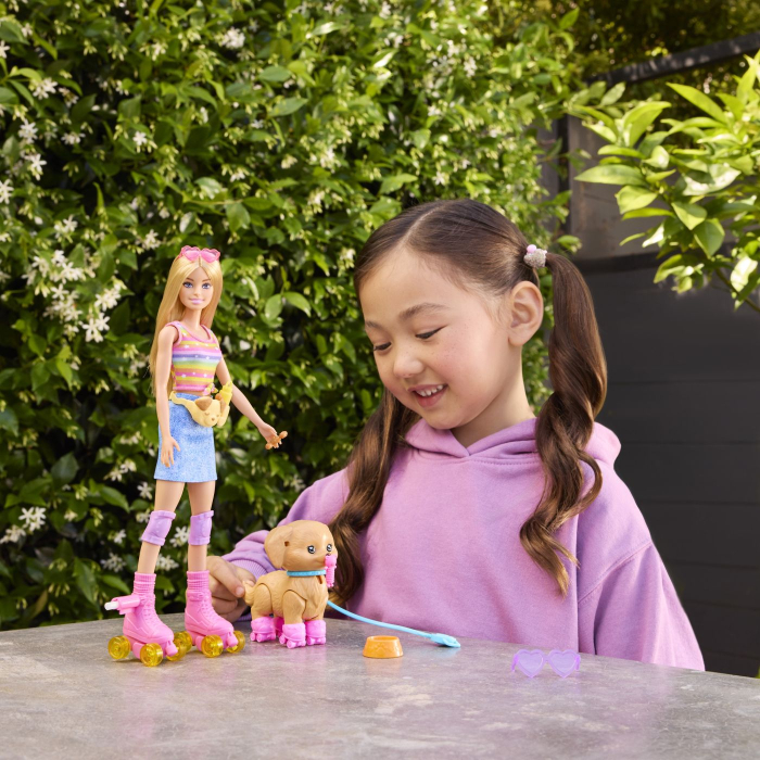 BARBIE PETS SET PAPUSA BARBIE CU PATINE CU ROTILE CATEL SI ACCESORII [8]