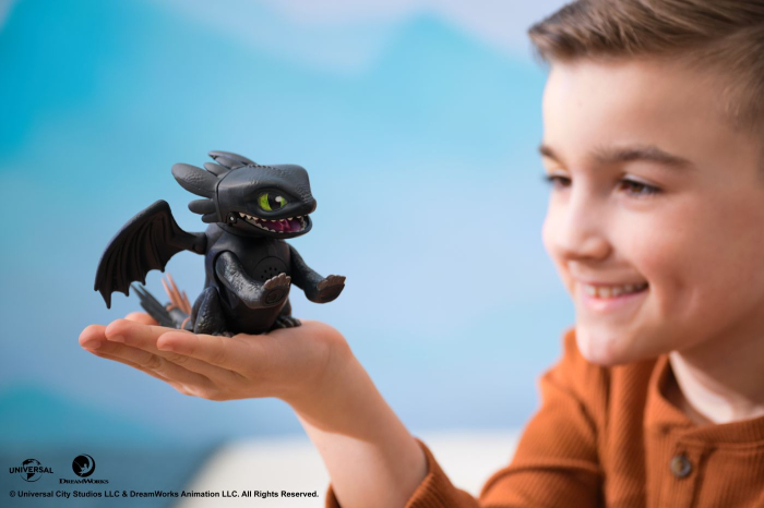 CUM SA ITI DRESEZI DRAGONUL FIGURINA DRAGON TOOTHLESS CU SUNETE [5]