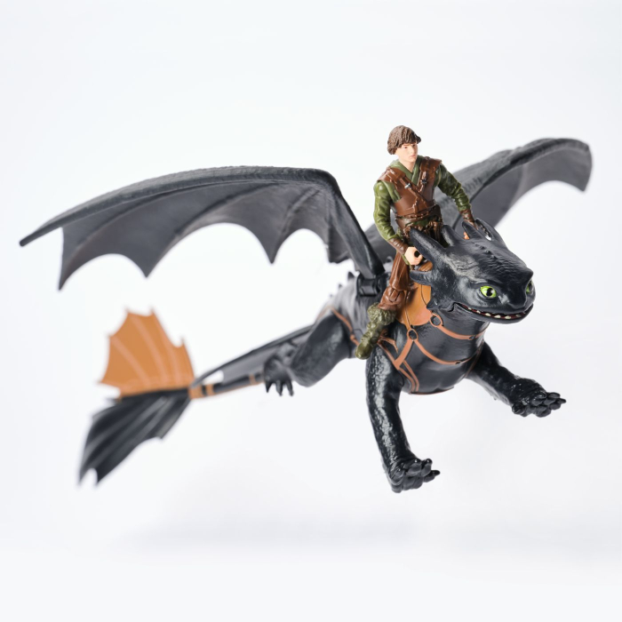 CUM SA ITI DRESEZI DRAGONUL SET DRAGON TOOTHLESS SI FIGURINA VIKING HICCUP [4]