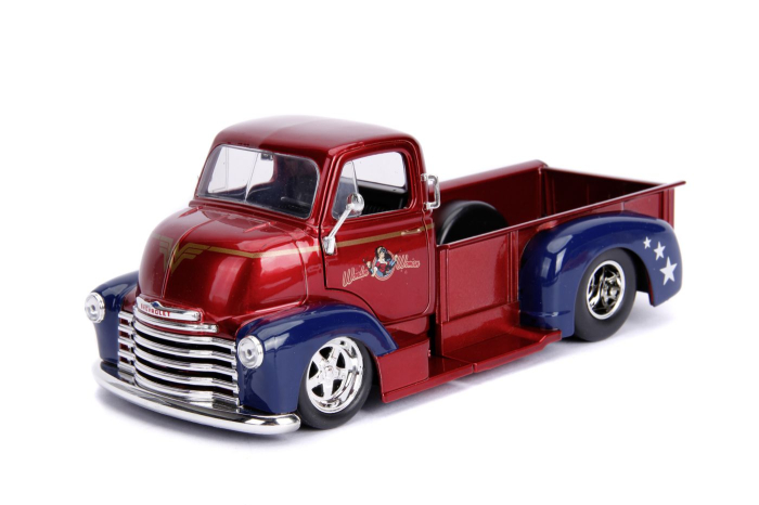 DC COMICS BOMBSHELLS 1952 CHEVY COE WONDER WOMAN SCARA 1 LA 24 [5]