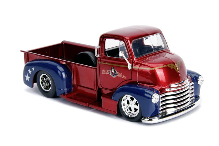 DC COMICS BOMBSHELLS 1952 CHEVY COE WONDER WOMAN SCARA 1 LA 24 [9]