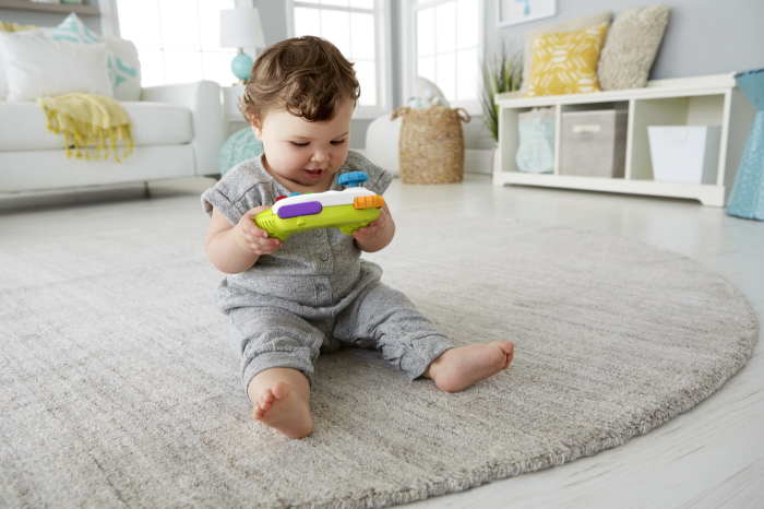 FISHER PRICE CONTROLLER INTERACTIV IN LIMBA ROMANA [4]