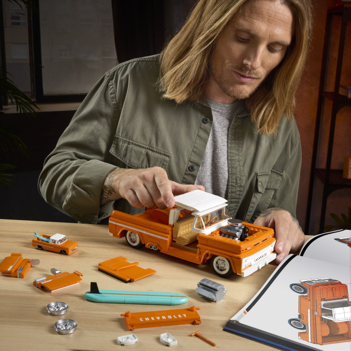 HOT WHEELS ELITE SERIES SET DE CONSTRUCTII CAMIONETA PERSONALIZATA CHEVROLET 1962 [4]