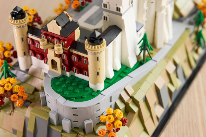 LEGO ARHITECTURE CASTELUL NEUSCHWANSTEIN 21063 [11]