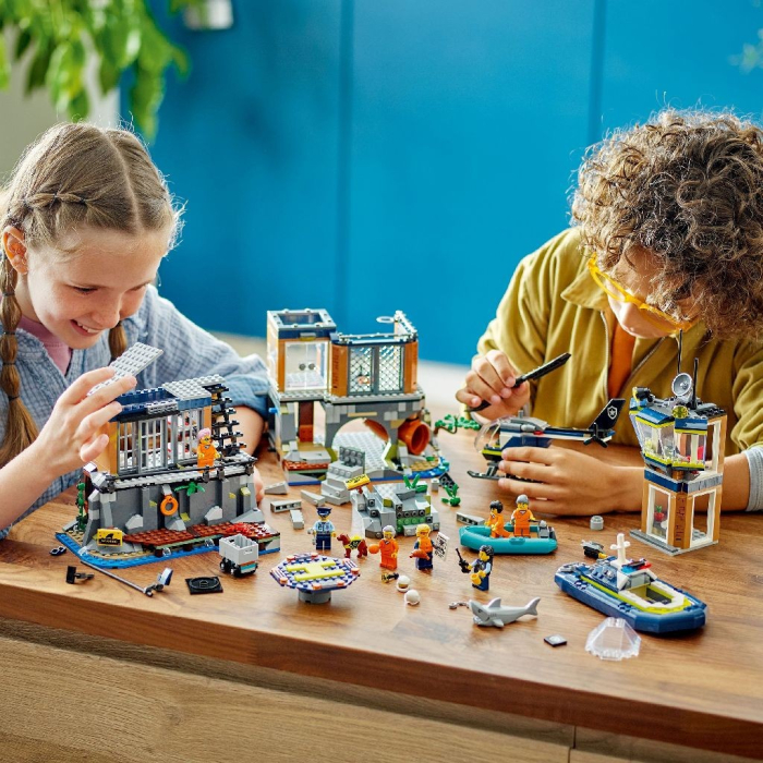 LEGO CITY INSULA INCHISOARE 60419 [4]