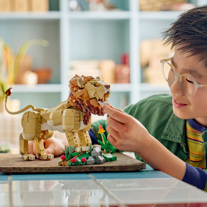LEGO CREATOR ANIMALE SALBATICE LEU MAIESTUOS 31386 [4]