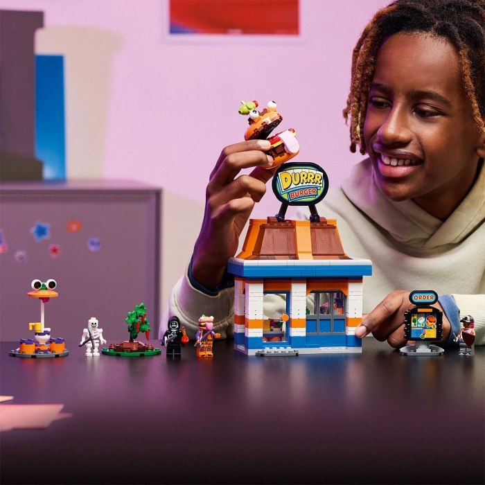 LEGO FORTNITE RESTAURANTUL DURRR BURGER 77076 [4]