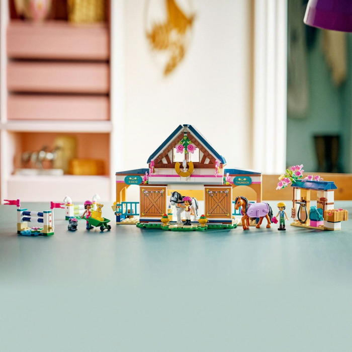 LEGO FRIENDS GRAJD DE CAI SI ACADEMIE DE ECHITATIE 42688 [5]
