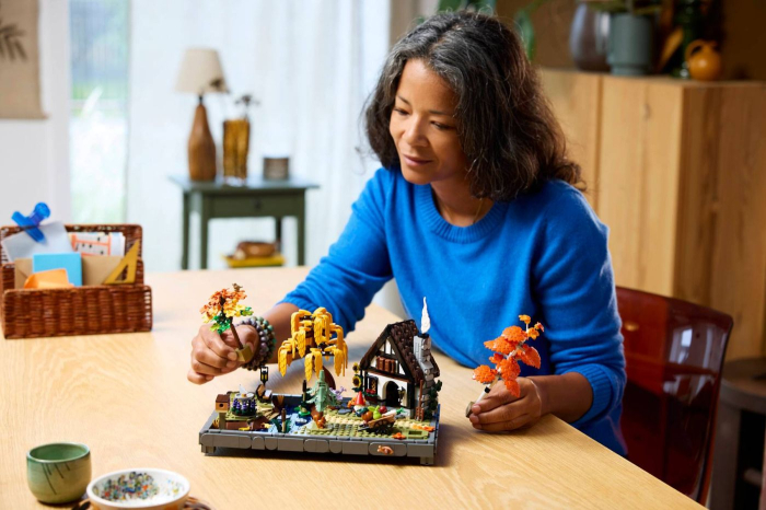 LEGO ICONS GRADINA DE CABANA TOAMNA 11372 [6]
