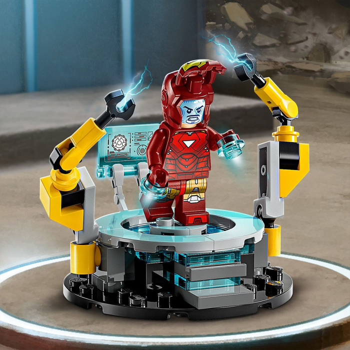 LEGO SUPER HEROES LABORATORUL LUI IRON MAN SALA ARMURILOR 76315 [6]
