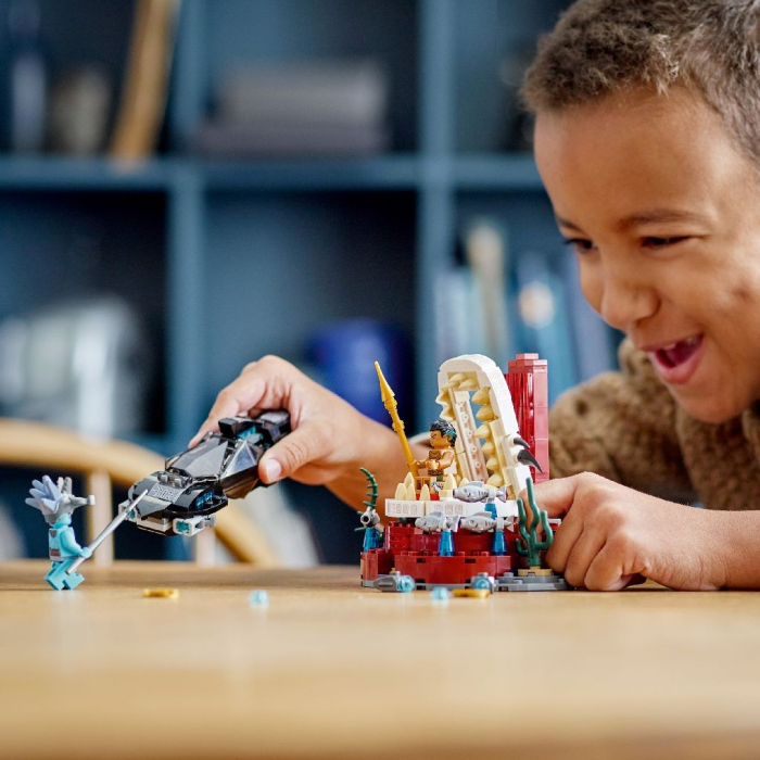 LEGO SUPER HEROES SALA TRONULUI REGELUI NAMOR 76213 [3]