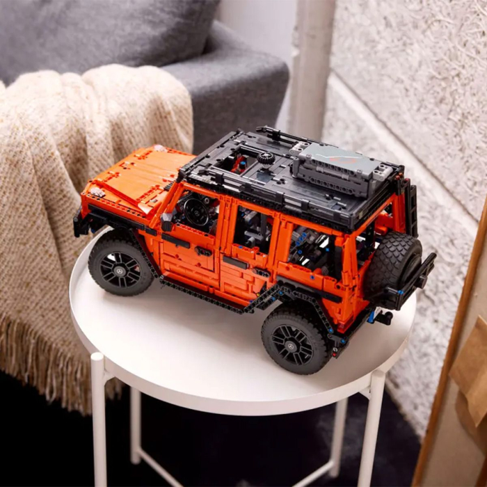 LEGO TECHNIC MERCEDES BENZ G 500 PROFESSIONAL LINE 42177 [13]