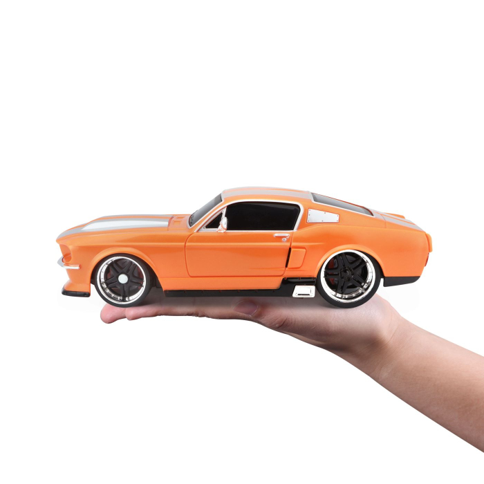 MAISTO MASINUTA CU TELECOMANDA 2.4GHz FORD MUSTANG GT 1967 SCARA 1 LA 24 [4]
