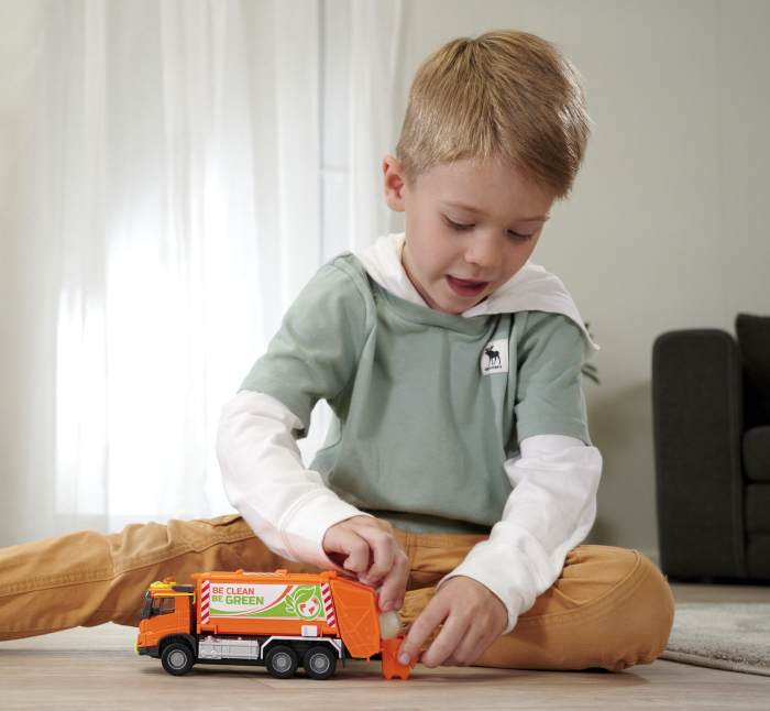 MAJORETTE VOLVO CAMION DE GUNOI [3]