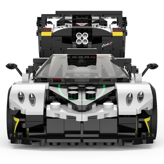 MASINUTA CONSTRUIBILA PAGANI ZONDA R SCARA 1 LA 28 [3]