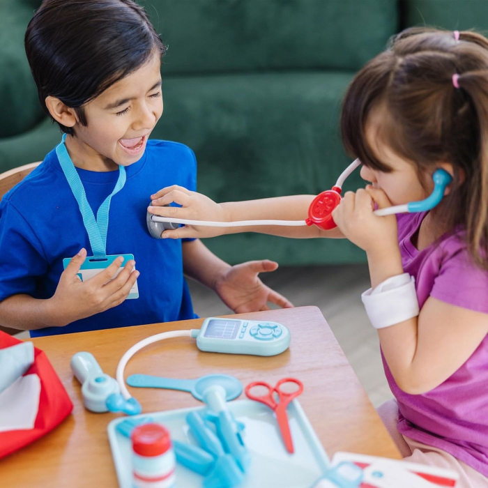 MELISSA AND DOUG SET DE JOACA DOCTOR [3]
