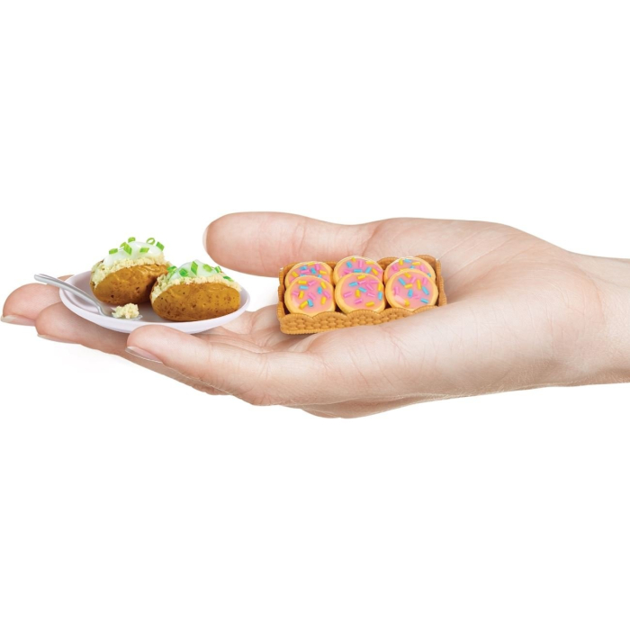 MGA’S MINIVERSE MINI FOOD CAFÉ S3 SET SURPRIZA [8]