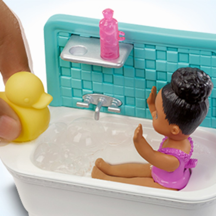 PAPUSA BARBIE MAMICA BRUNETA CU BEBELUS [6]