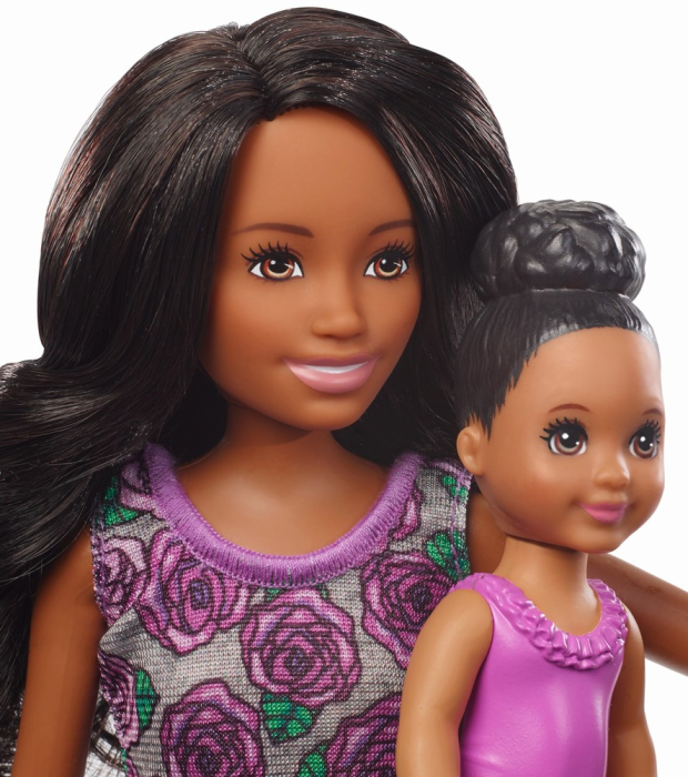 PAPUSA BARBIE MAMICA BRUNETA CU BEBELUS [9]