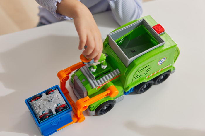 PATRULA CATELUSILOR ROCKY SI CAMIONUL DE RECICLARE CRUSH N ROLL [4]