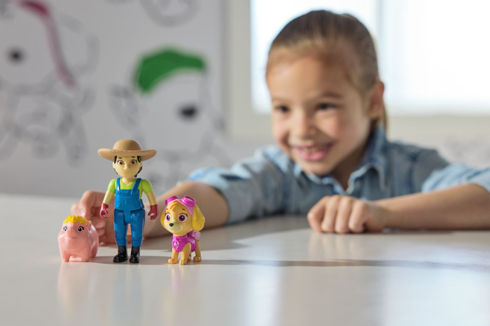 PATRULA CATELUSILOR SET FIGURINE EROI DE SALVARE SKYE SI FARMER YUMI [3]