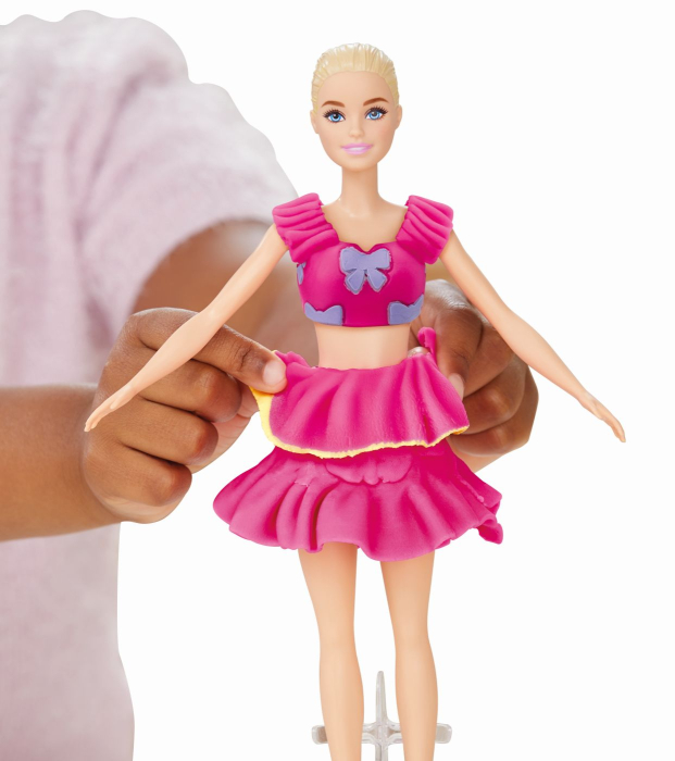 PLAY DOH BARBIE SET PREZENTARE DE MODA A DESIGNERILOR [10]