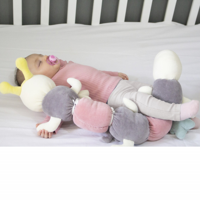 Protectie laterala multifunctionala cu jucarii din plus BabyJem Caterpilar (Culoare: Roz) [5]