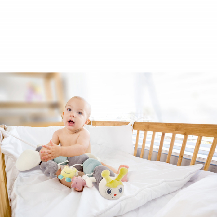 Protectie laterala multifunctionala cu jucarii din plus BabyJem Caterpilar (Culoare: Roz) [8]