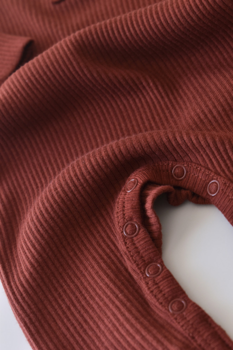 Salopeta cu maneca lunga si pantaloni lungi din bumbac organic si modal - Caramiziu BabyCosy [2]