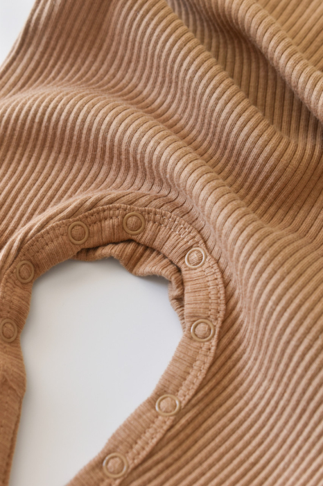 Salopeta cu maneca lunga si pantaloni lungi din bumbac organic si modal - Maro BabyCosy [2]