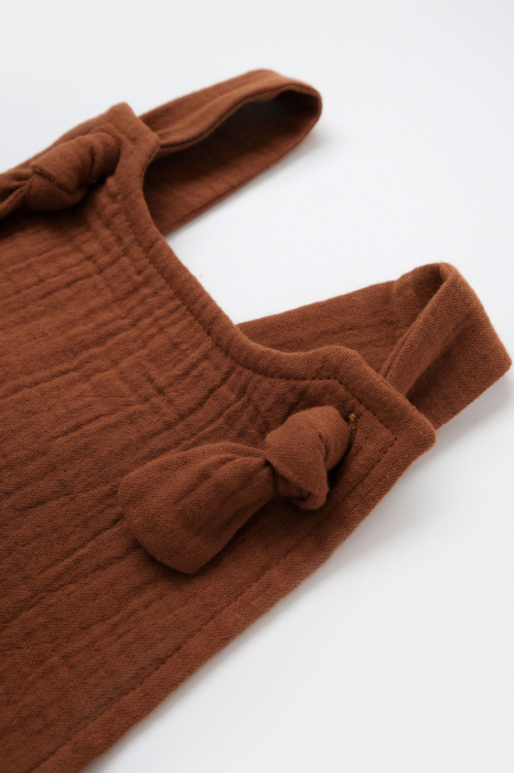 Salopeta de vara cu buzunare din muselina, BabyCosy, 100% bumbac organic, caramiziu [6]