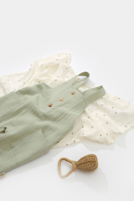 Salopeta de vara cu buzunare din muselina, BabyCosy, 100% bumbac organic, verde [3]