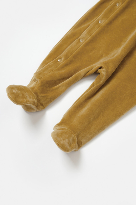 Salopeta Elefant cu maneca lunga si botosei din 80%bumbac organic si 20% poliester - Mustar, BabyCosy [5]