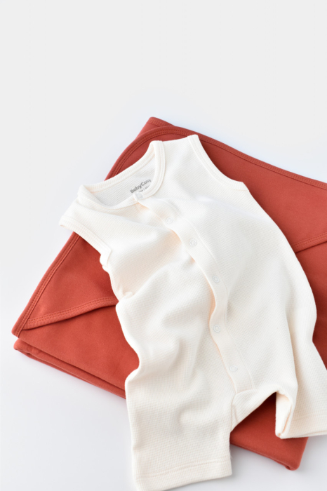Salopeta fara maneci si pantaloni scurti - 100% bumbac organic - Ecru, BabyCosy [3]
