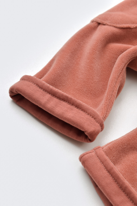 Salopeta Velvet cu bretele din 80%bumbac organic si 20% poliester - Caramiziu, BabyCosy [5]