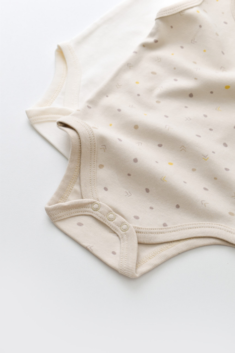Set 2 body-uri fara maneci bebe unisex -100% bumbac organic - Crem cu buline, BabyCosy [4]